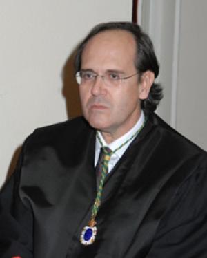 Antonio Pau Pedrón