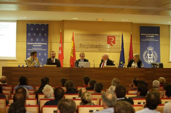 Foto jornada topocagrafos y registradores